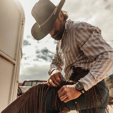 画像をギャラリービューアに読み込む, Alterra Chronograph 44mm - ORIGINAL GRAIN × Ford Motor Company