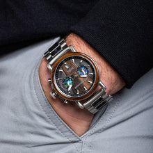 画像をギャラリービューアに読み込む, Alterra Chronograph 44mm - ORIGINAL GRAIN × TAYLOR GUITARS|Ebony Stainless Steel