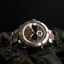 画像をギャラリービューアに読み込む, Rugged 45mm - Walnut Silver