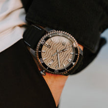 画像をギャラリービューアに読み込む, Ocean Plastic Diver 44mm - Mahogany Gunmetal Ocean Plastic