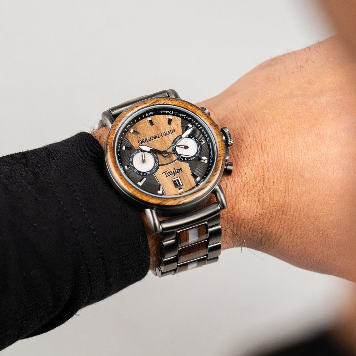 Alterra Chronograph 44mm - ORIGINAL GRAIN × TAYLOR GUITARS